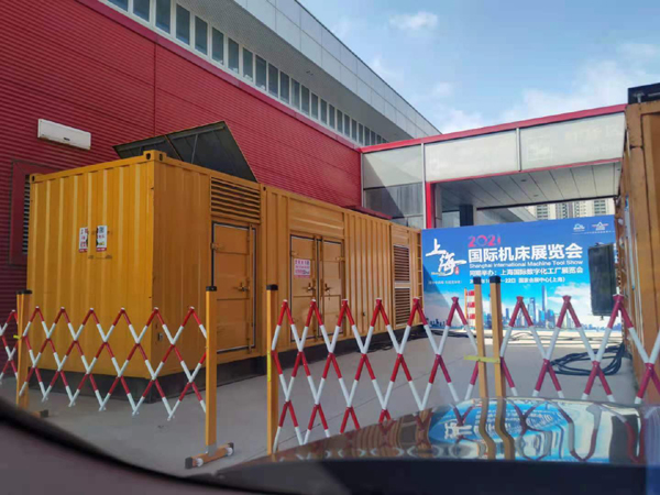 阎良出租发电机-柴油发电机和汽油发电机哪个更好一些？