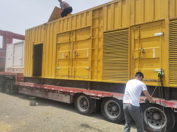 阎良发电机出租100KW发电机需要什么规格的电缆线?